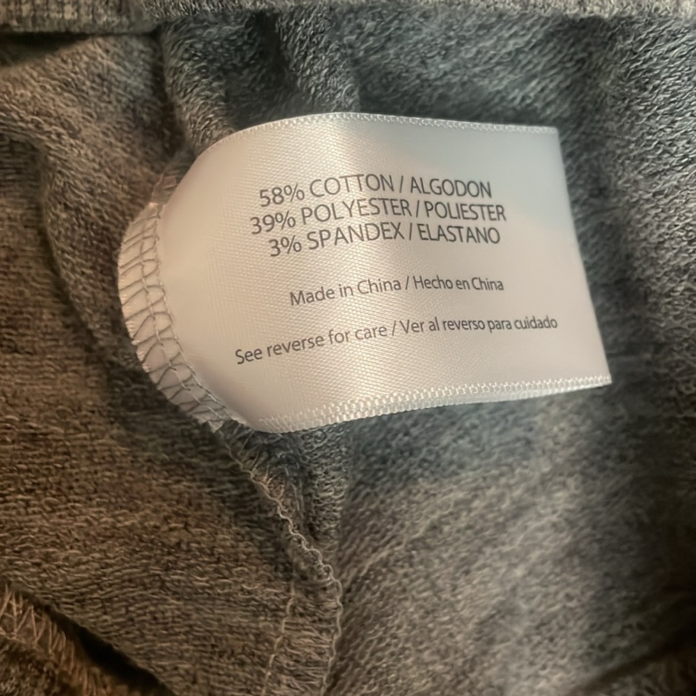 WildFox Pour Favor Wine Pullover Sweater - Picture 7 of 8